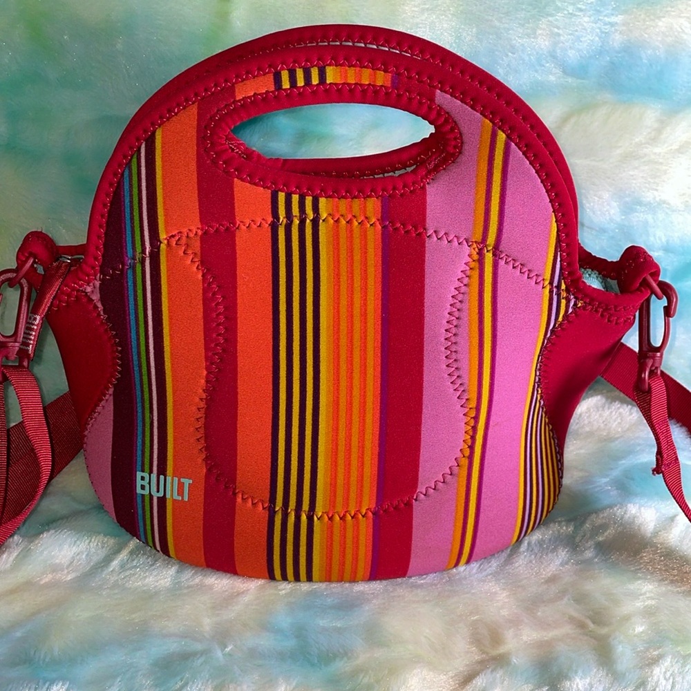 BUILT gourmet getaway lunch tote.